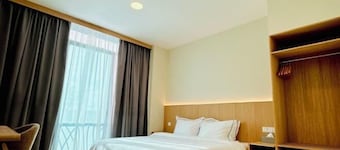 Eastwood Valley Golf & Country Club