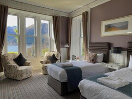 高级双床房 | 特色装修、特色家居、熨斗/熨衣板、床单