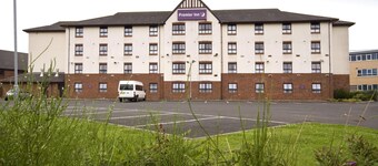Premier Inn Glasgow Stepps - M80 J3