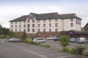 Exterior - Premier Inn Glasgow Stepps - M80 J3 (Glasgow)
