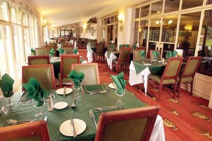 供应晚餐，英国菜