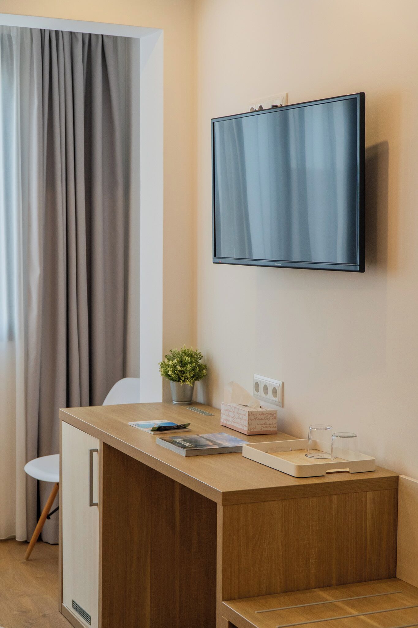 Superior Double Room | Pillow-top beds, minibar, in-room safe, free WiFi