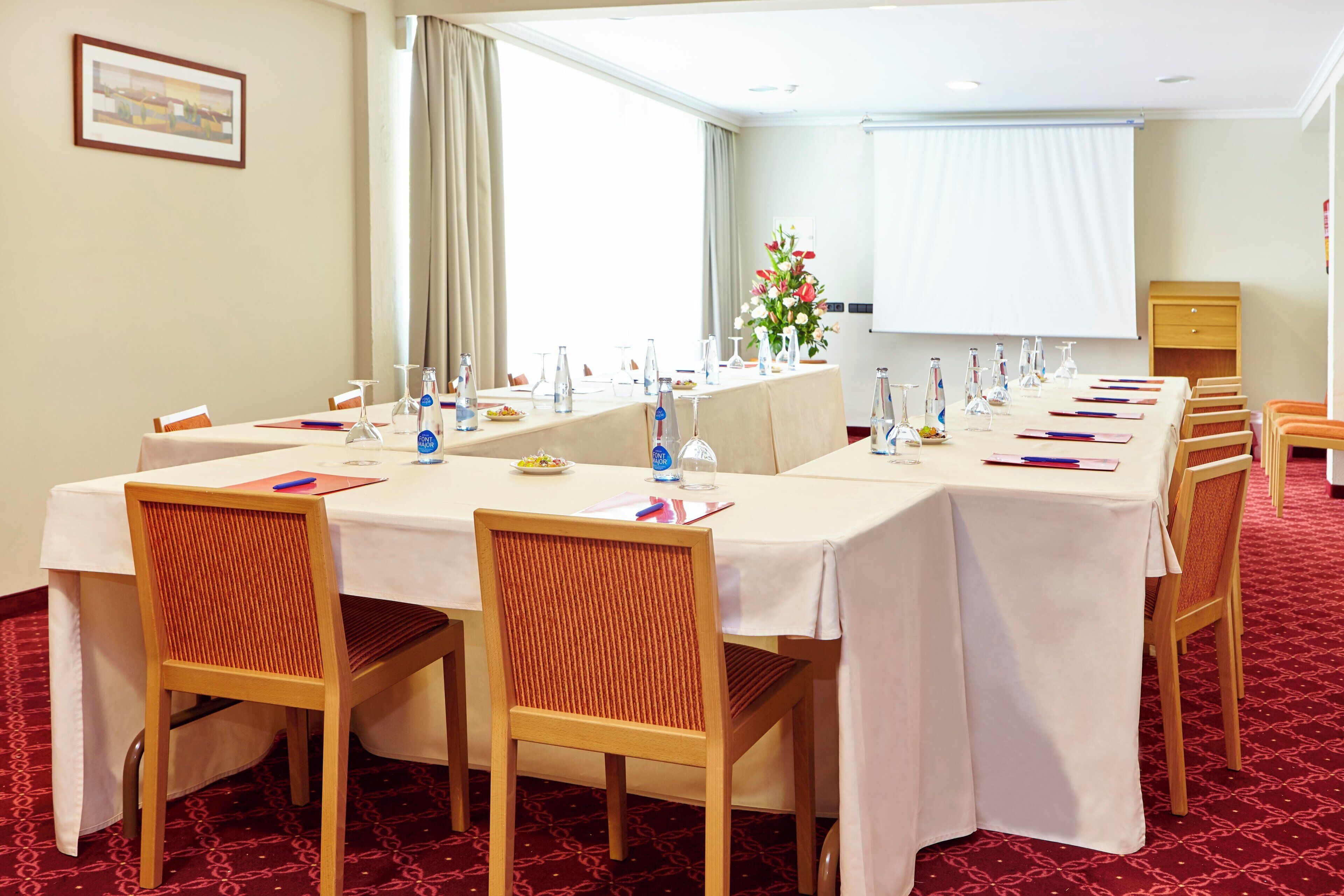 Photo - Universal Hotel Marqués