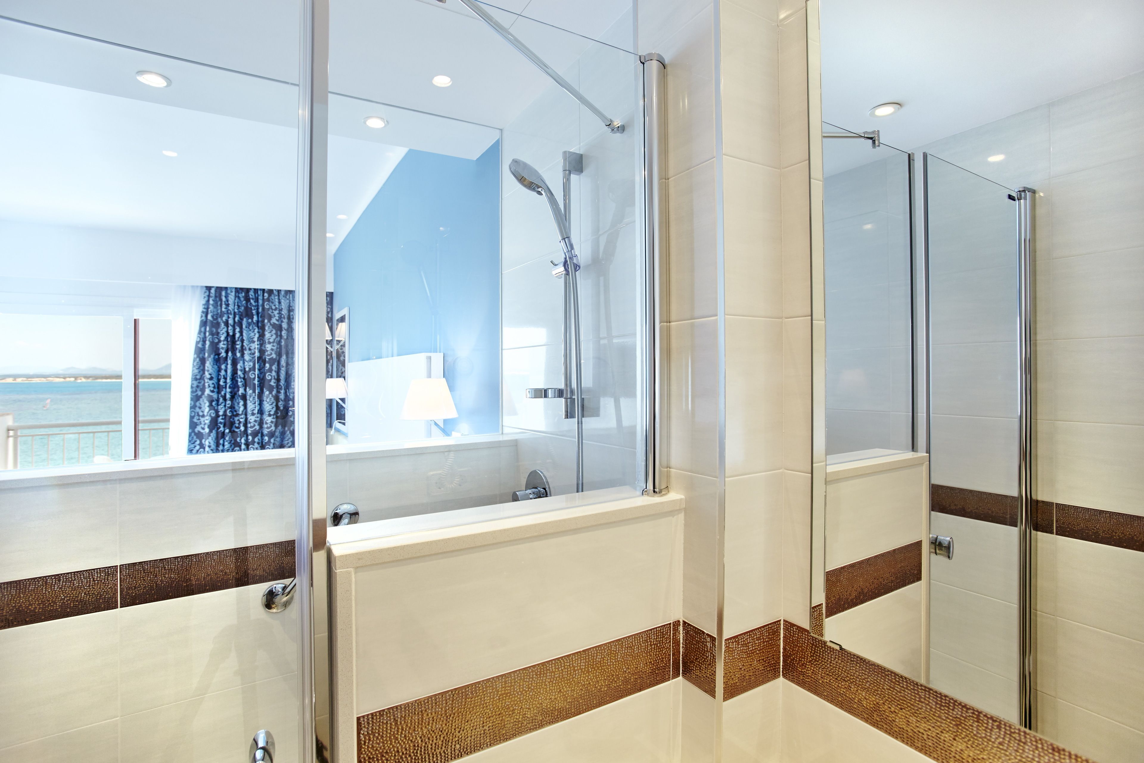 eco-friendly toiletries, hair dryer, towels