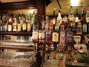 酒吧（店内）