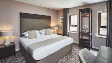 Seprai premium, bantalan ekstra lembut, dan brankas