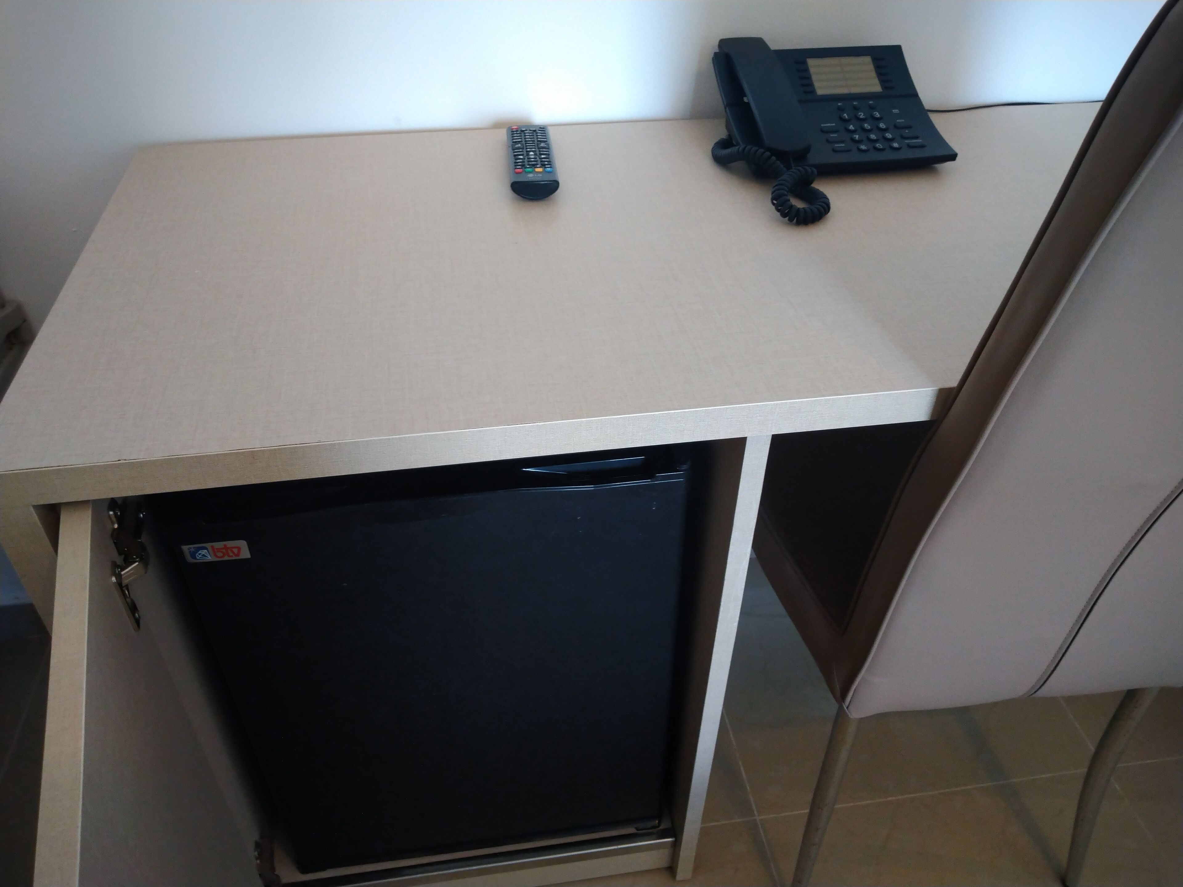 superior room, terrace, partial ocean view | mini fridge