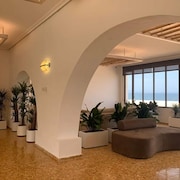 Hotel Roca Bella
