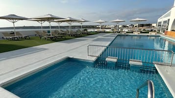 Piscina all'aperto