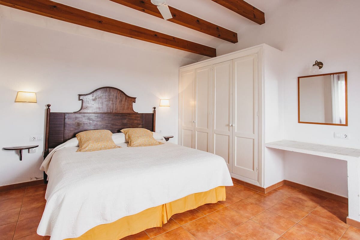 Villa, 1 Bedroom (4 people) | 1 bedroom, soundproofing, rollaway beds, free WiFi