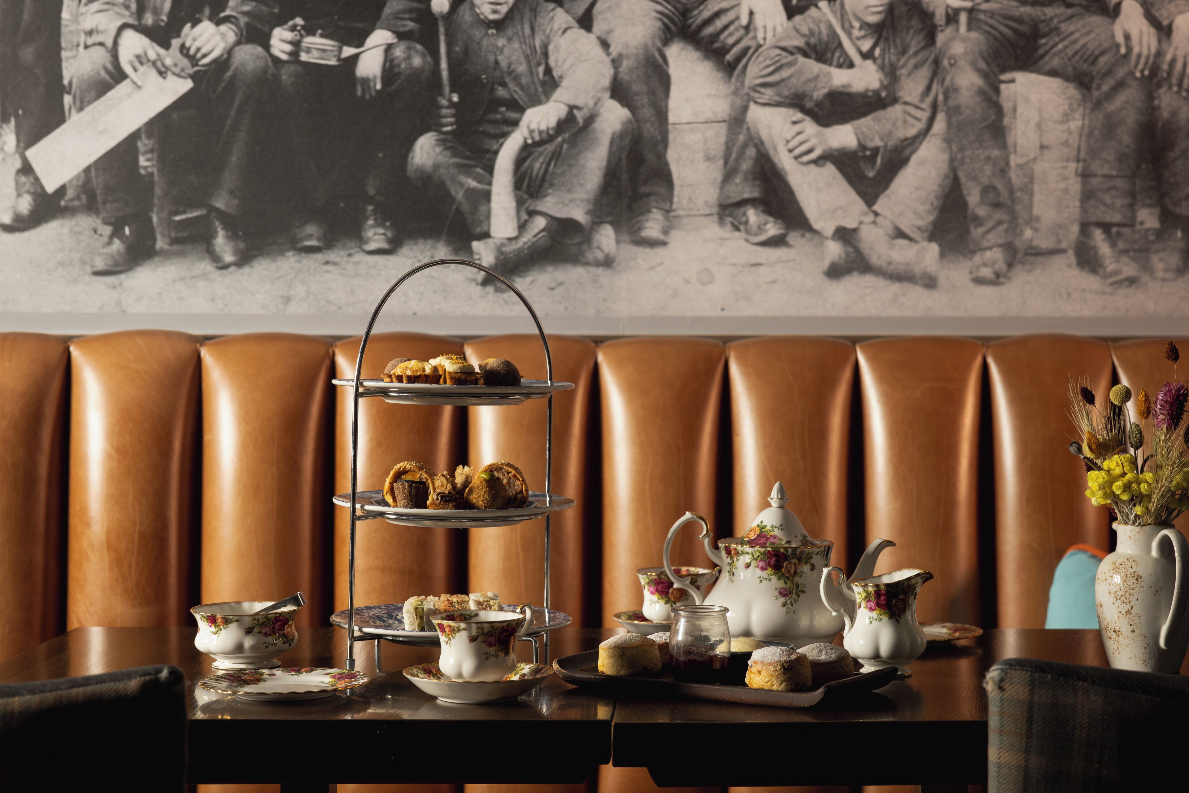 breakfast and dinner served