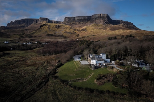 The Flodigarry Hotel in the Skye 