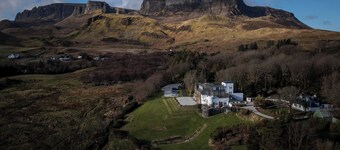 The Flodigarry Hotel in the Skye 