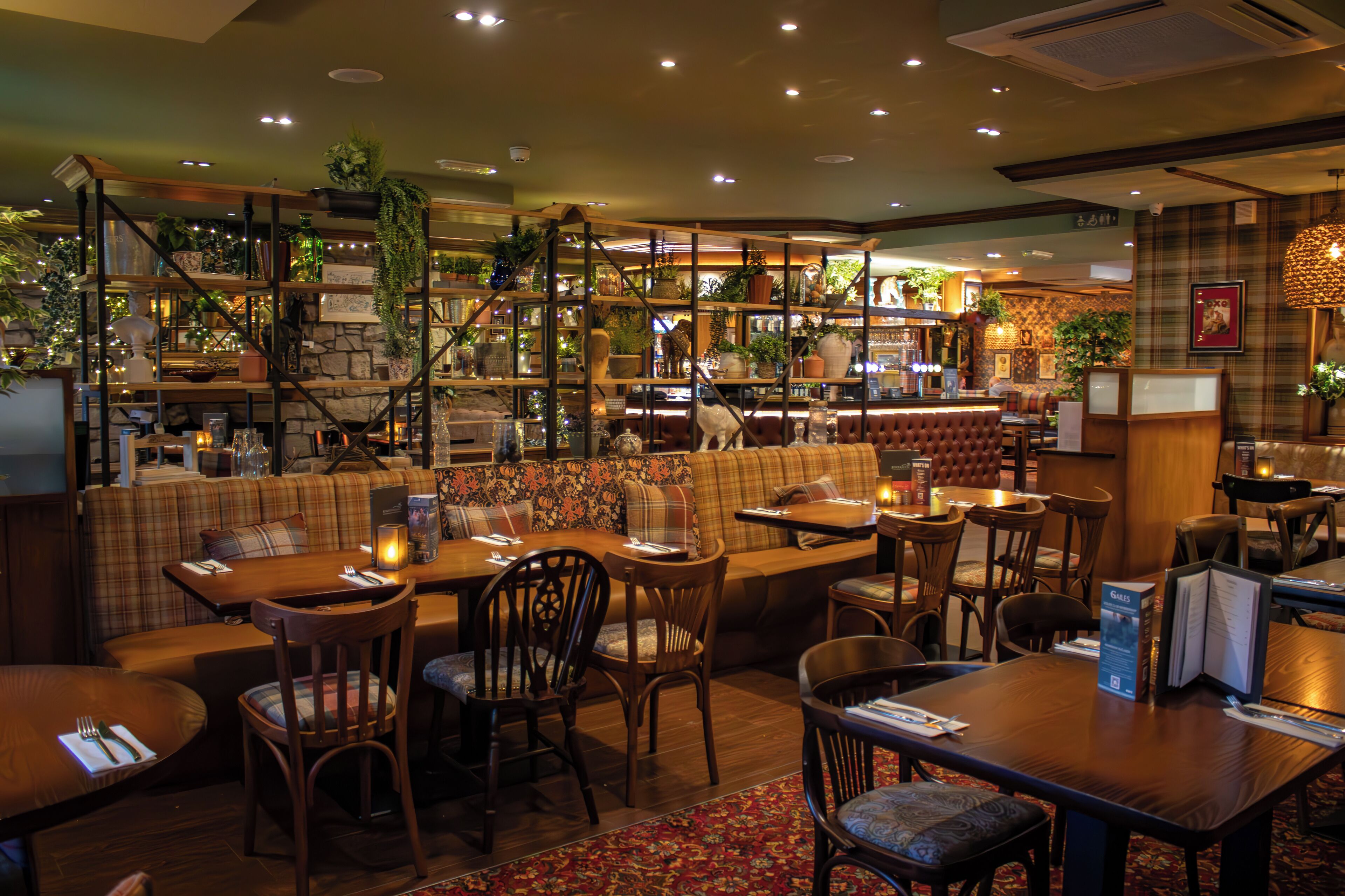 Breakfast, lunch, brunch served; British cuisine 