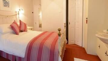 Double Room, Ensuite (Room 3)
