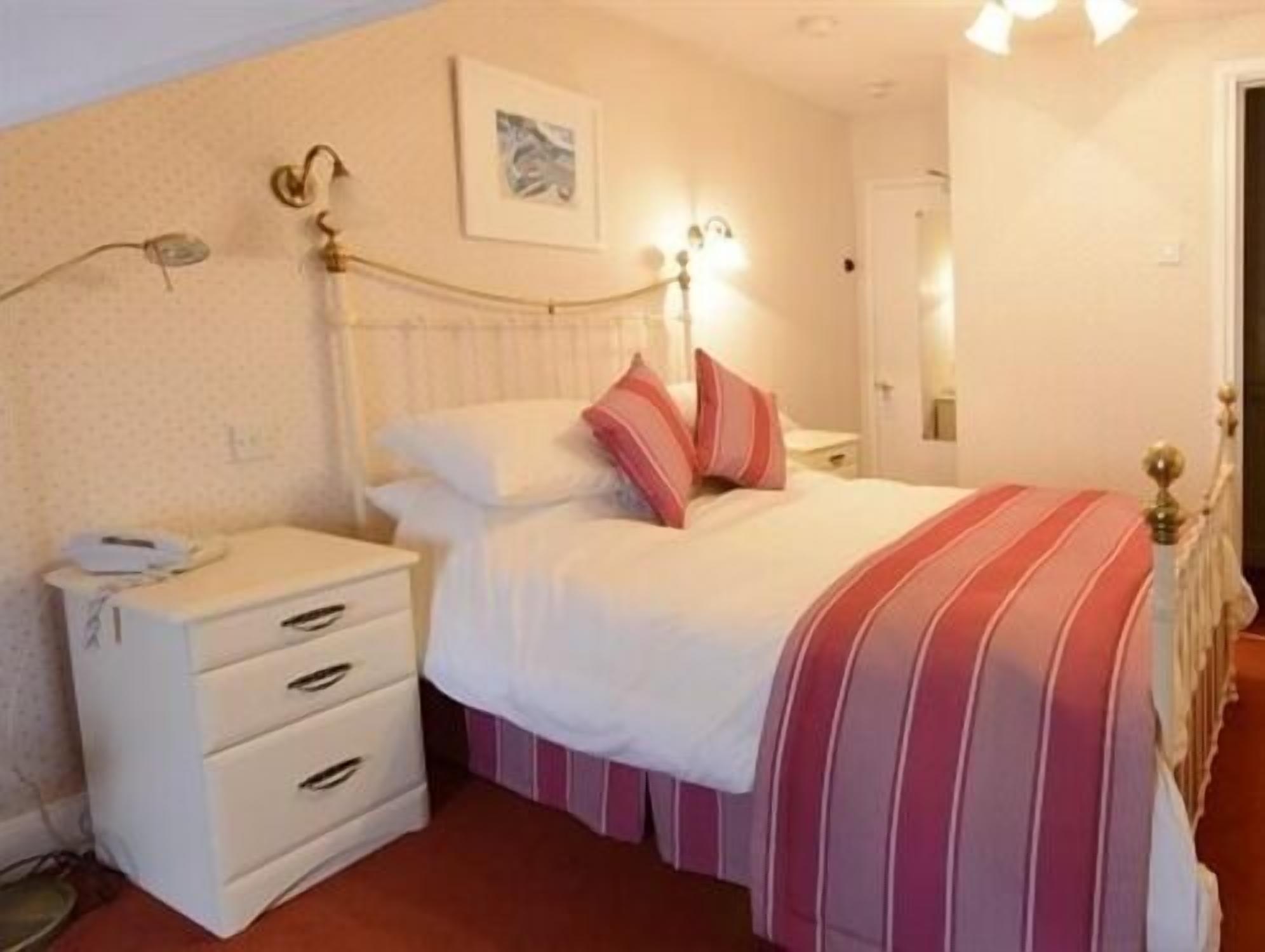 double room, ensuite (room 3)