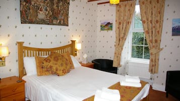 Individually decorated, individually furnished, iron/ironing board