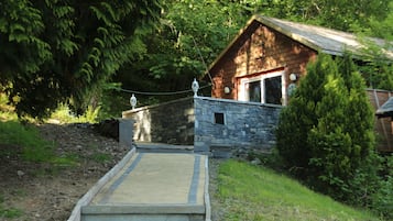 Cabin, 1 Bedroom, Private Bathroom, Annex Building | Terrace/patio