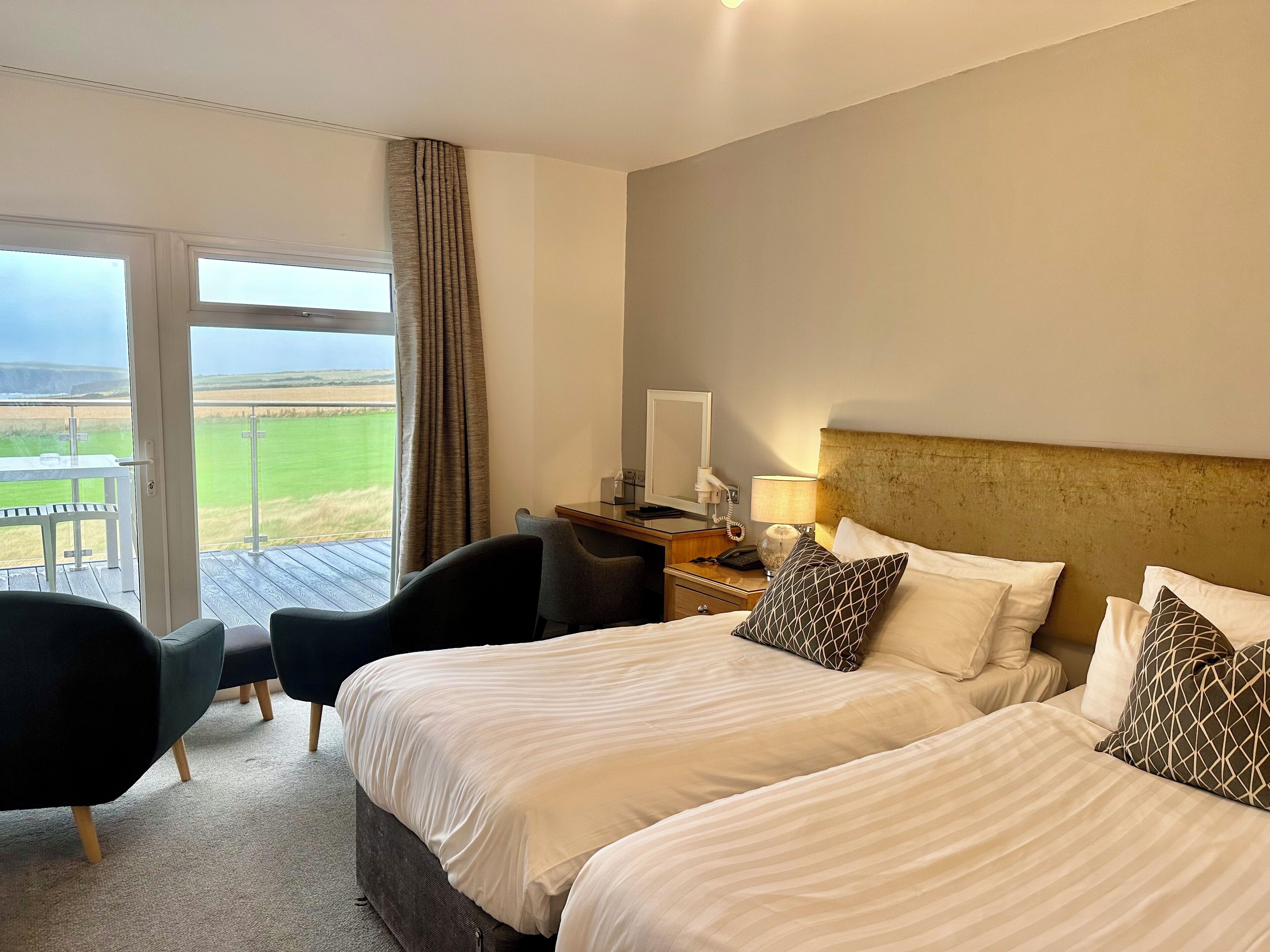 double or twin room, balcony, sea view | iron/ironing board, free wifi, bed sheets