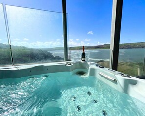 Luxury Studio Suite, 1 King Bed, Hot Tub, Sea View | Terrace/patio