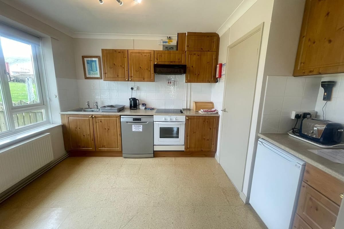 house, 1 double bed, partial sea view | private kitchen