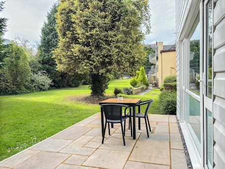 Garden Suite | Garden view