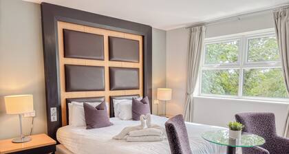 The Ivy Bush Royal Hotel By Compass Hospitality