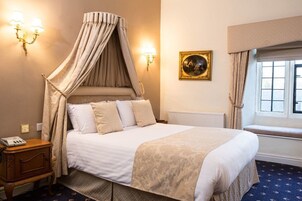 Ropa de cama de alta calidad y escritorio 