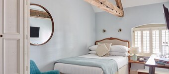 The Priory hotel and Restaurant