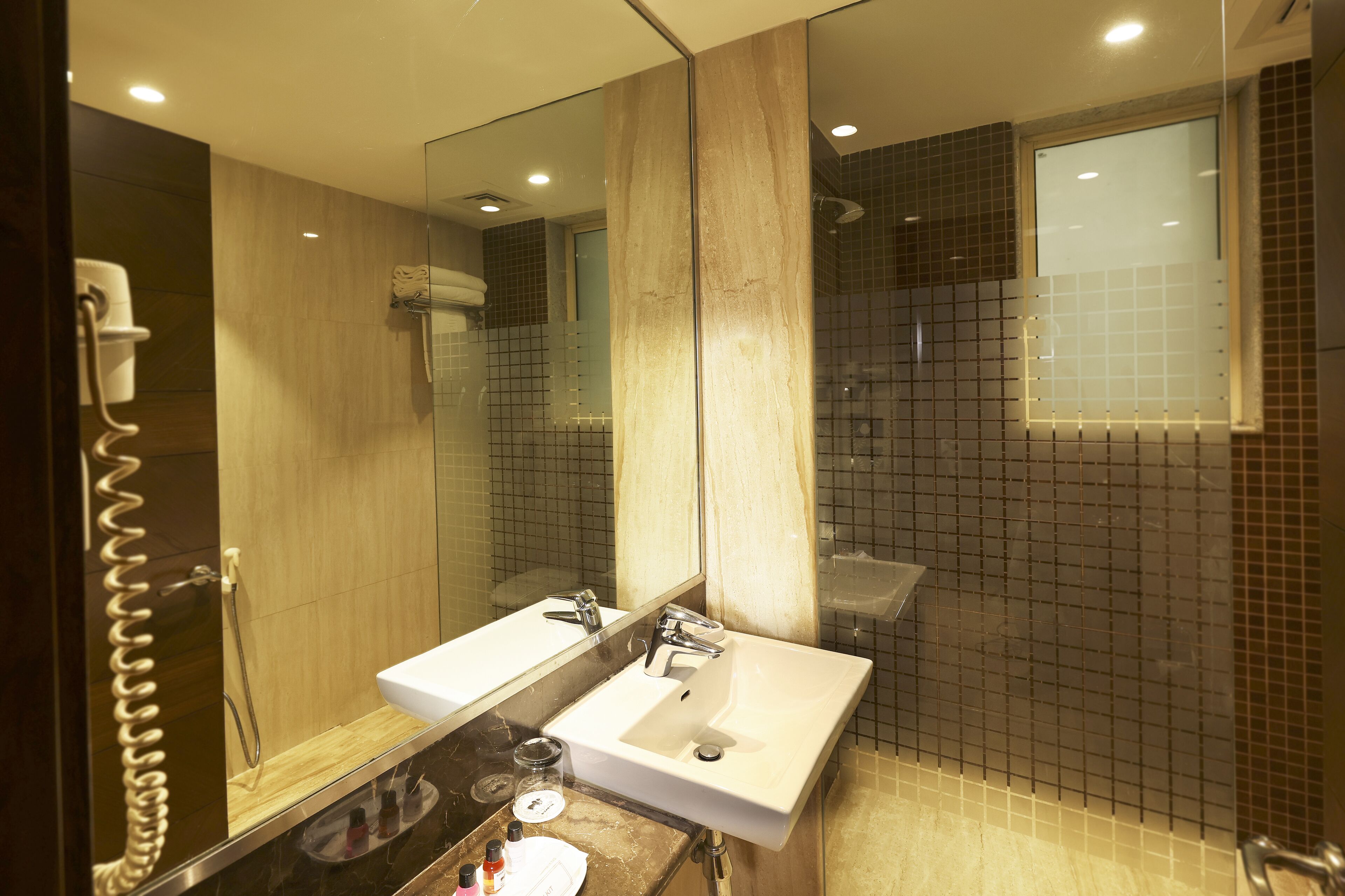 Foto - Indus Biznotel