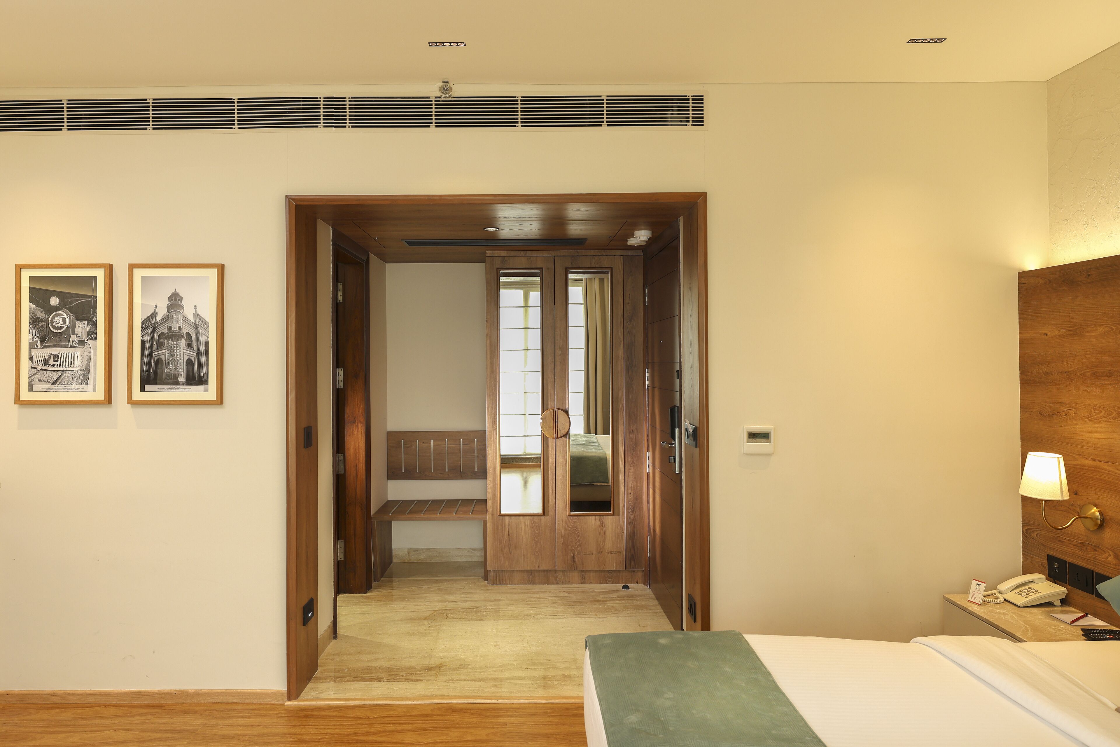 Foto - Indus Biznotel