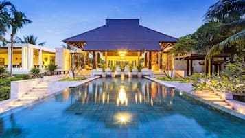 Outdoor pool