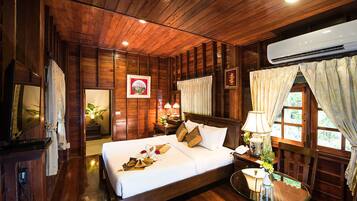 Hypo-allergenic bedding, in-room safe, individually decorated