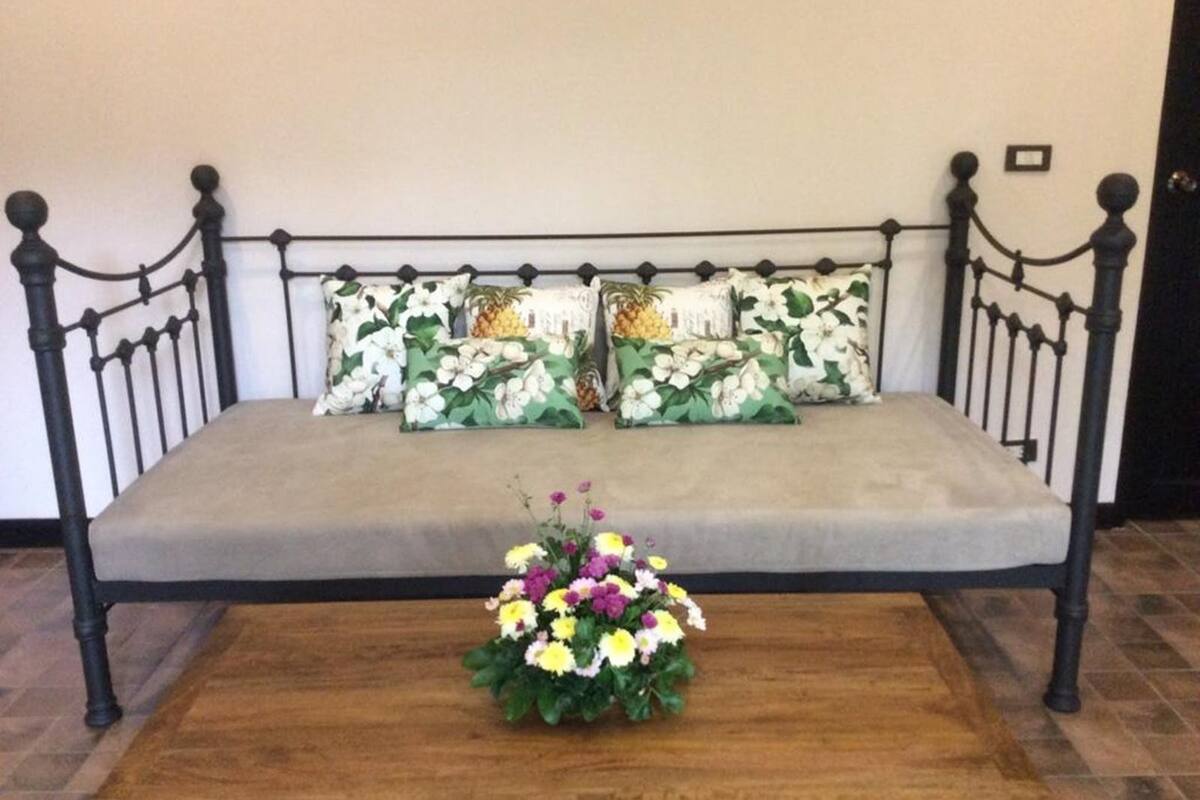 family villa | hypo-allergenic bedding, in-room safe, individually decorated