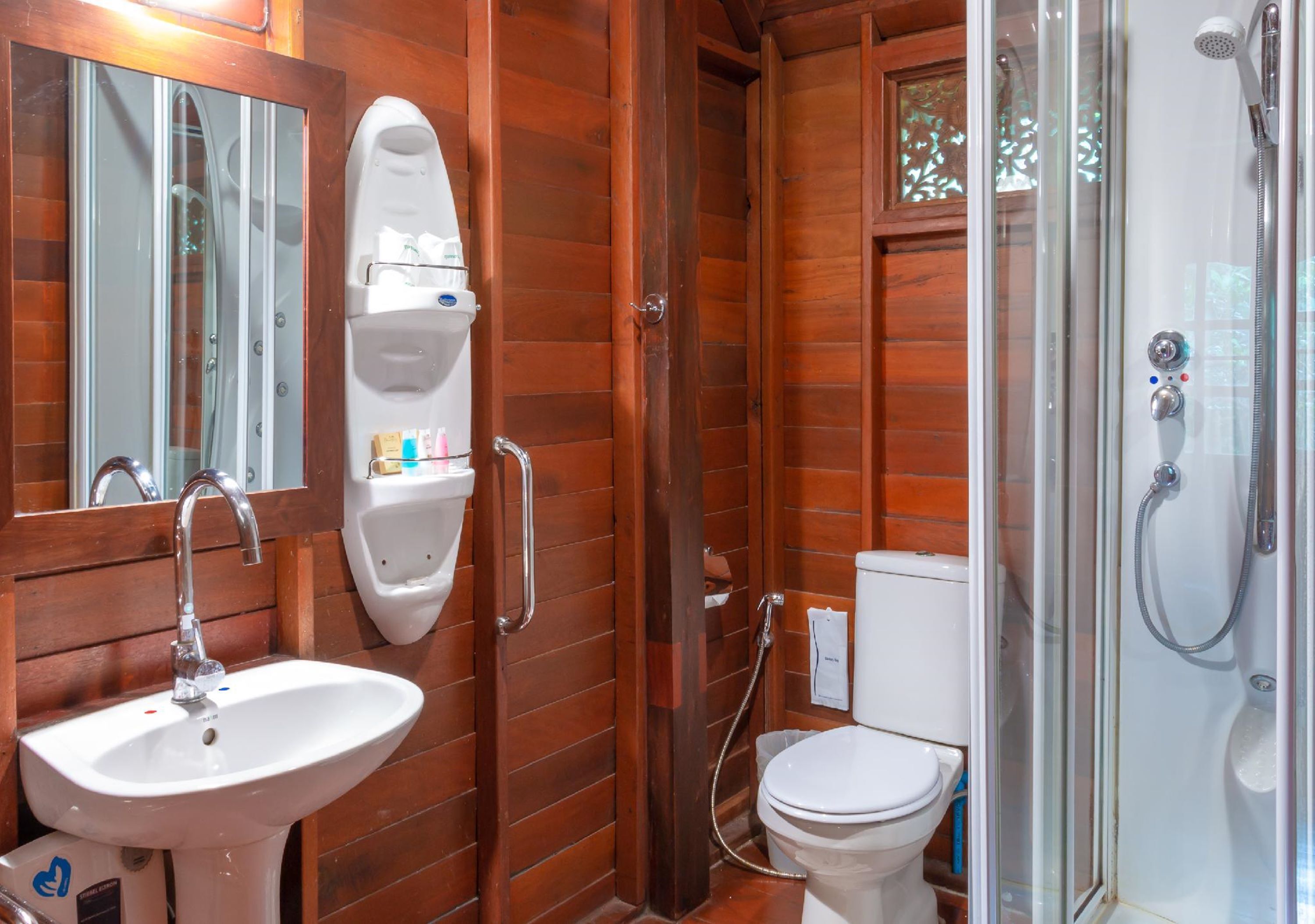 boutique villa  | bathroom | shower, free toiletries, hair dryer, bathrobes