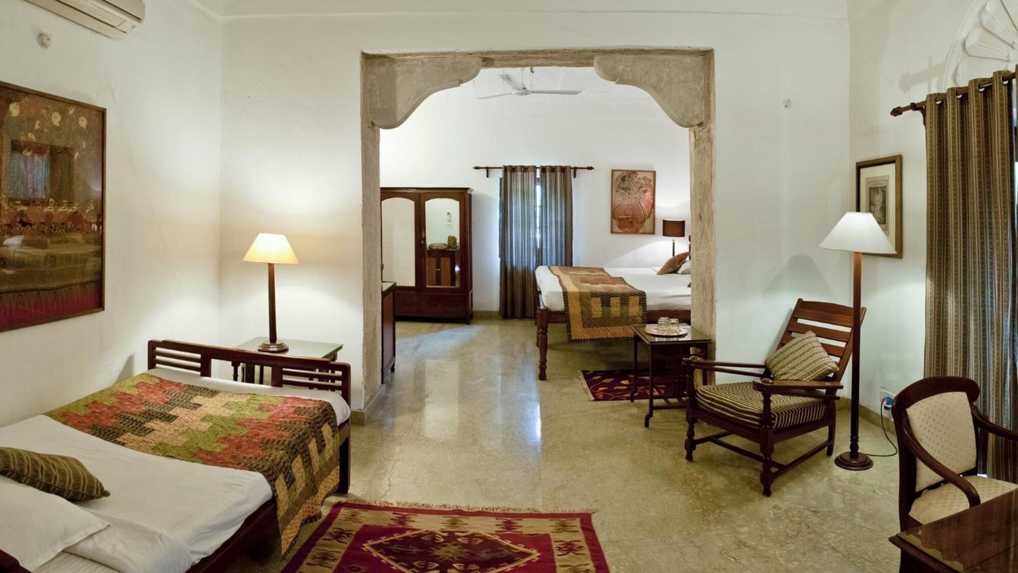 minibar, desk, free wifi, bed sheets