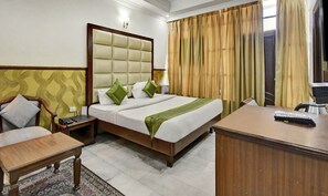 Deluxe Room | Rollaway beds, free WiFi, bed sheets