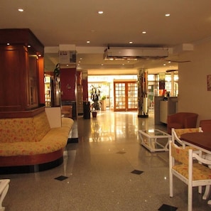 Lobby - Hotel Luey (Buenos Aires City)