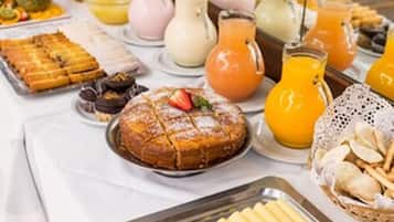 Desayuno buffet incluido todos los días