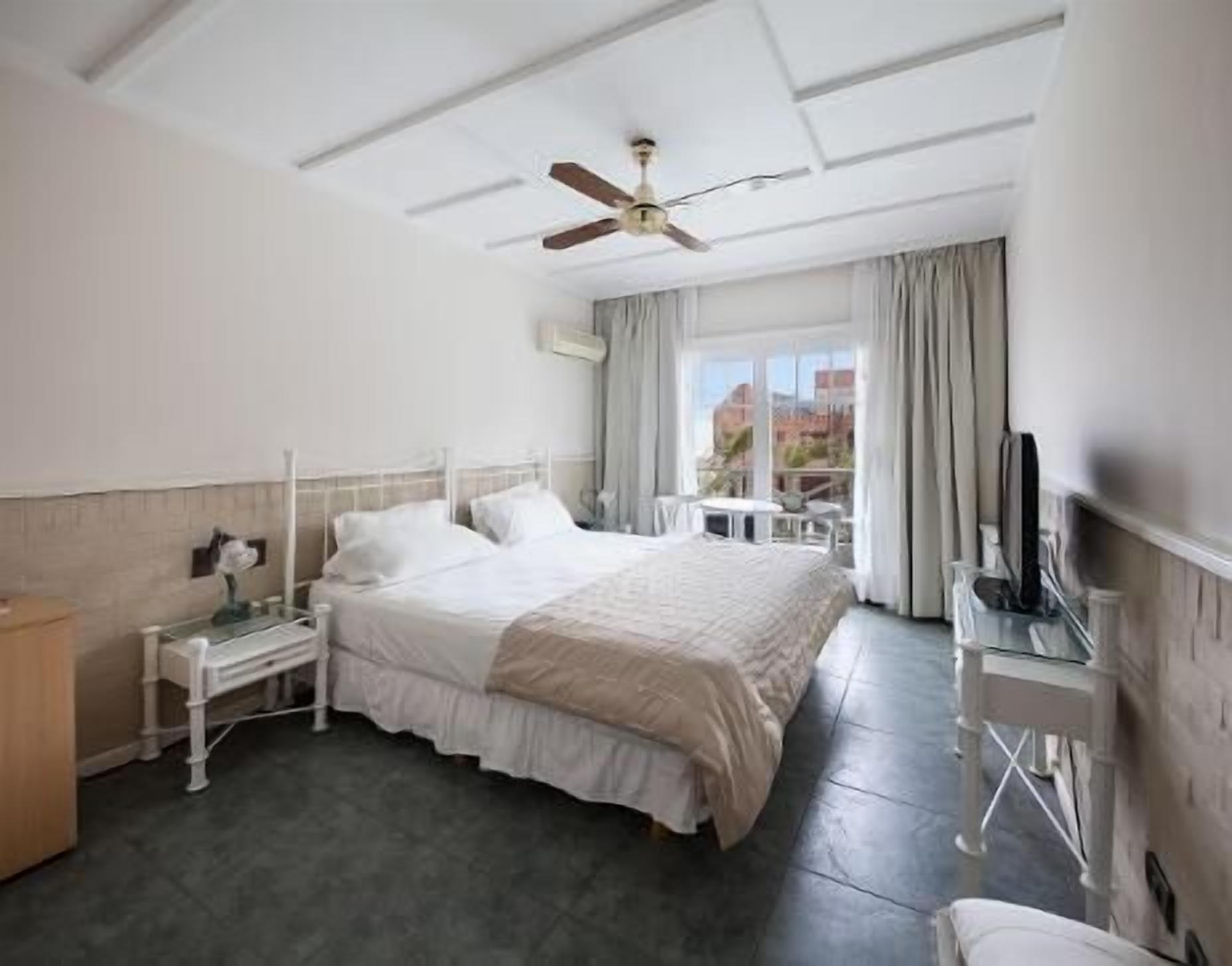 Premium bedding, minibar, in-room safe, blackout curtains