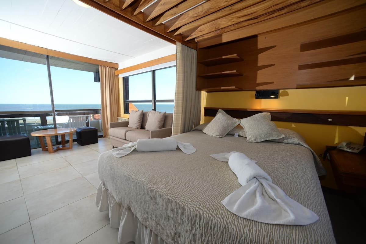 Minibar, free cots/infant beds, free WiFi, bed sheets
