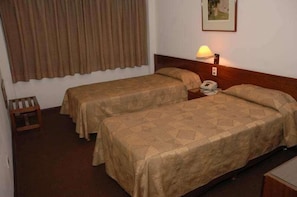Room - Arenales Hotel (San Fernando del Valle de Catamarca)