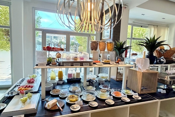 Frühstück, Mittagessen, Abendessen, internationale Küche