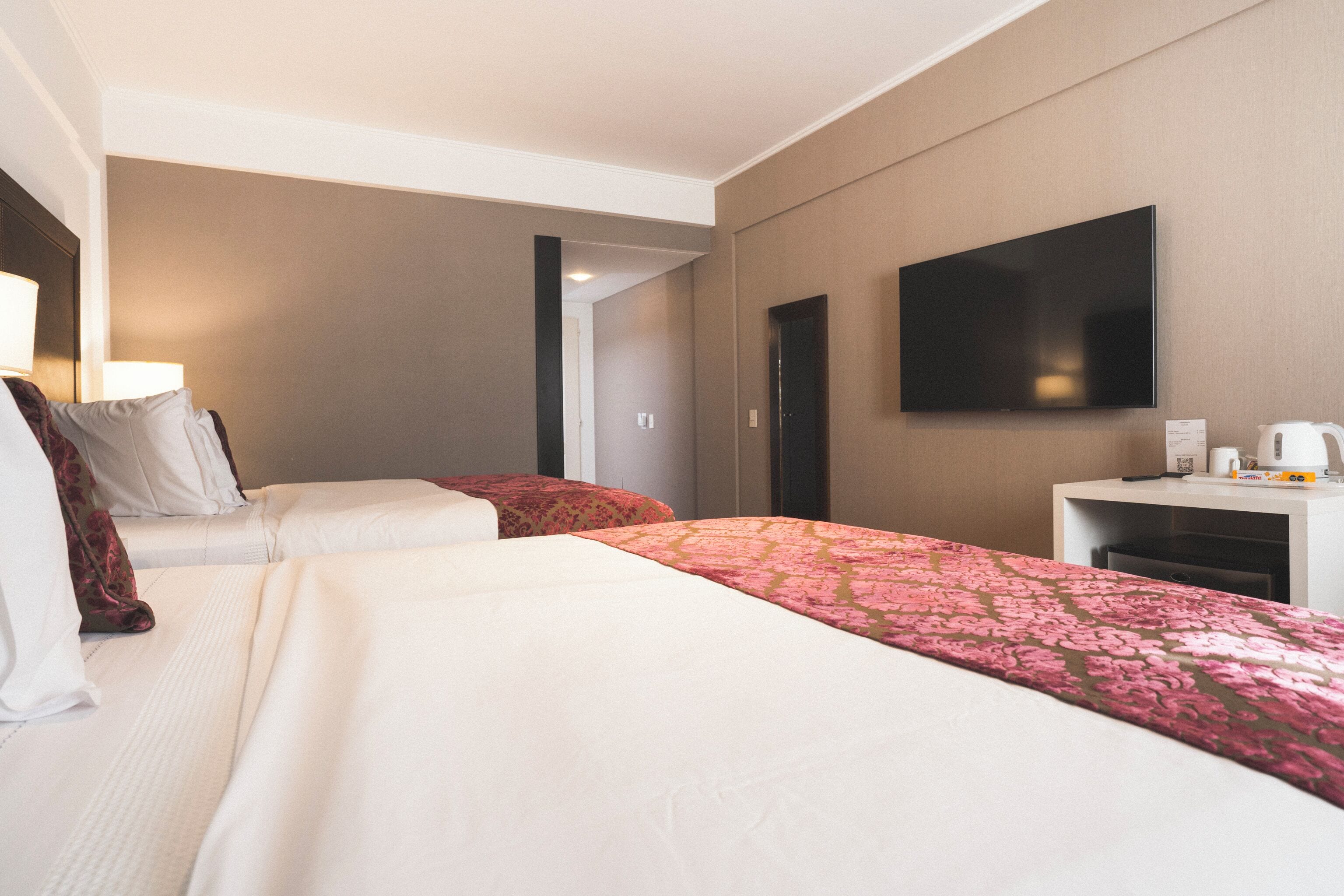 Superior-Doppelzimmer, 2 Doppelbetten | Wohnbereich