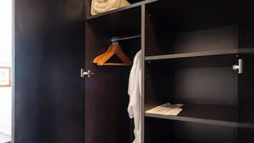 2 kamar tidur, seprai katun Mesir, dan seprai premium