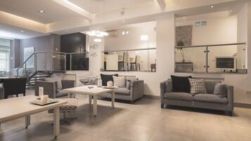 TV LED 50 pollici con canali via cavo, TV, pavimenti riscaldati