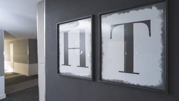 50-inch LED TV with cable channels, TV, heated floors