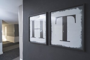 50-inch LED TV with cable channels, TV, heated floors