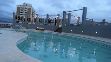 Outdoor pool, sun loungers