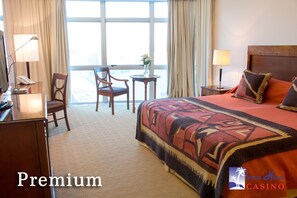 Minibar, in-room safe, soundproofing, free WiFi